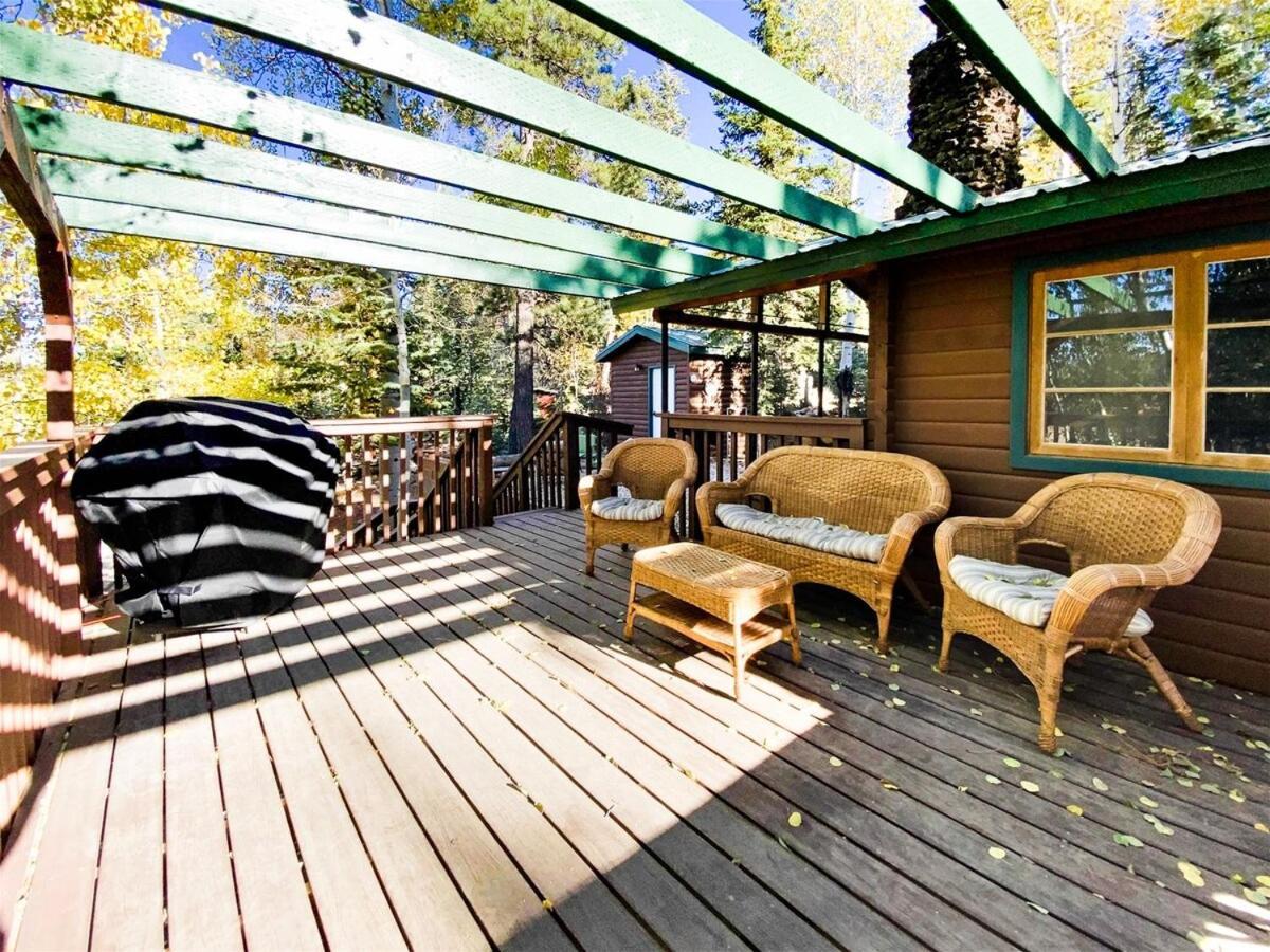 Village Vibes Deck And Bbq Duck Creek Village Eksteriør billede